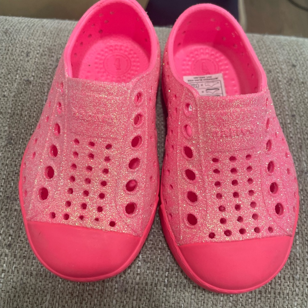 Native Kids Sparkly Pink Shoes